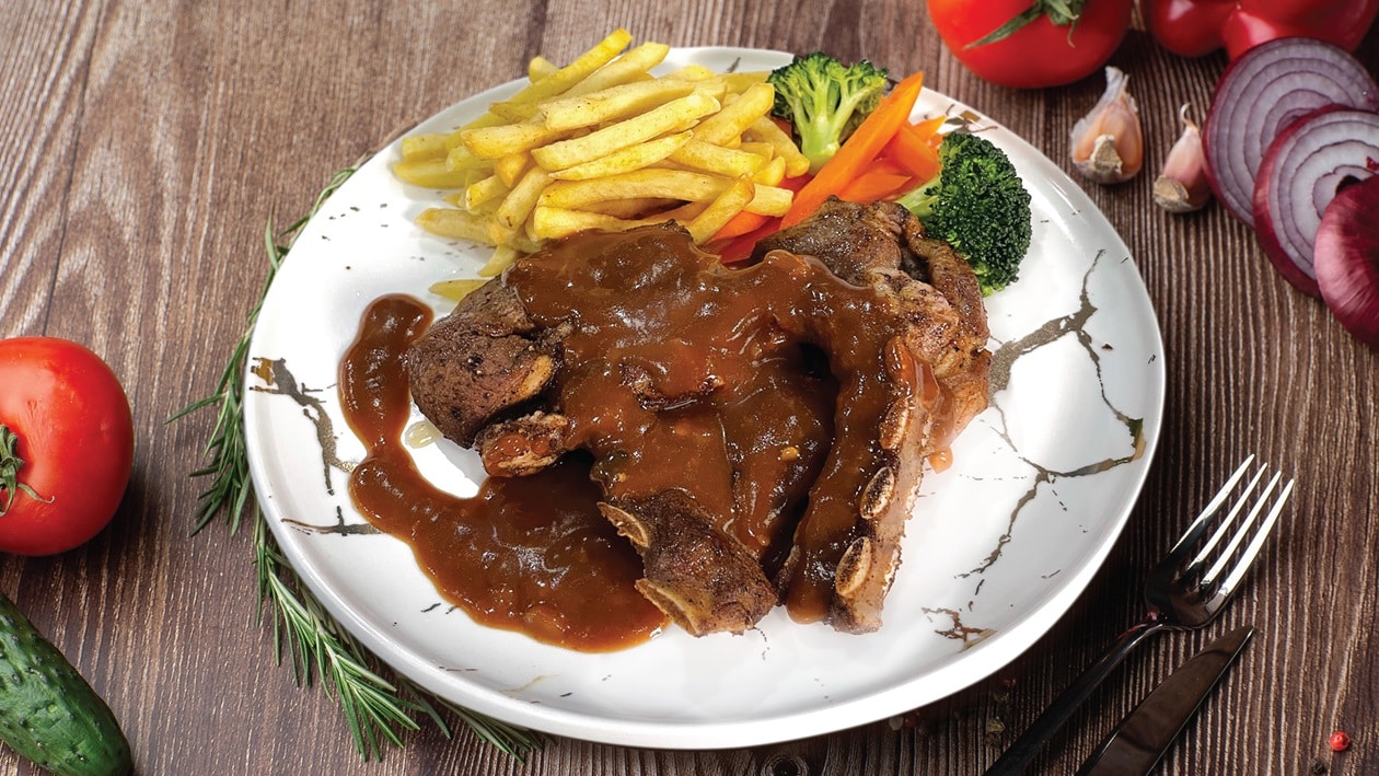 Sos Salsa Demi Glace dihidang bersama Lamb Chop – - Resipi